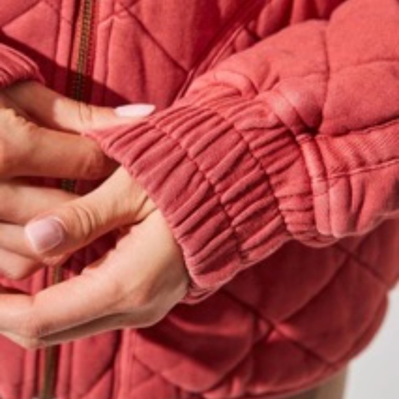 MPG Grace Quilted Jacket - EUC - Picture 7 of 16